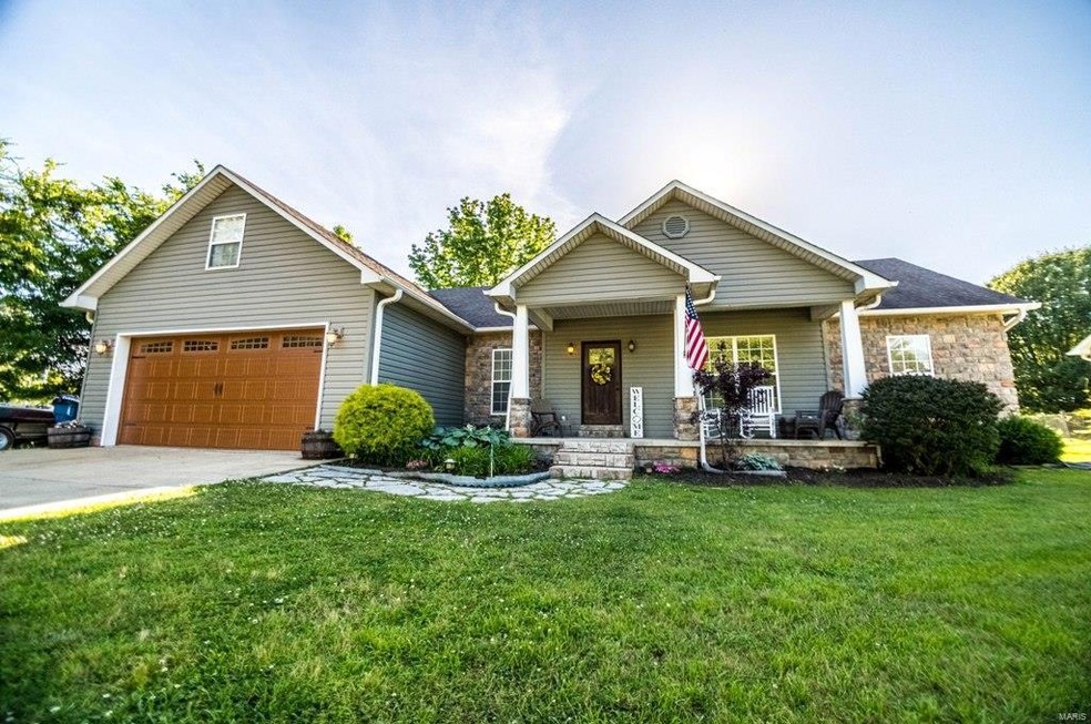 2363 Willow Brook Ln, Poplar Bluff, MO 63901 - photo 1