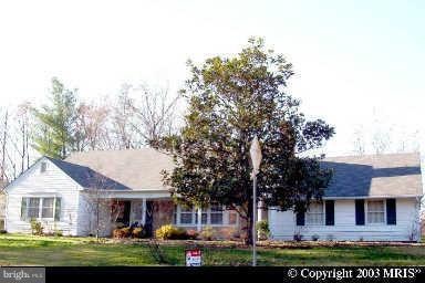 12204 Cedarbrook Ln, Laurel, MD 20708 - photo 1