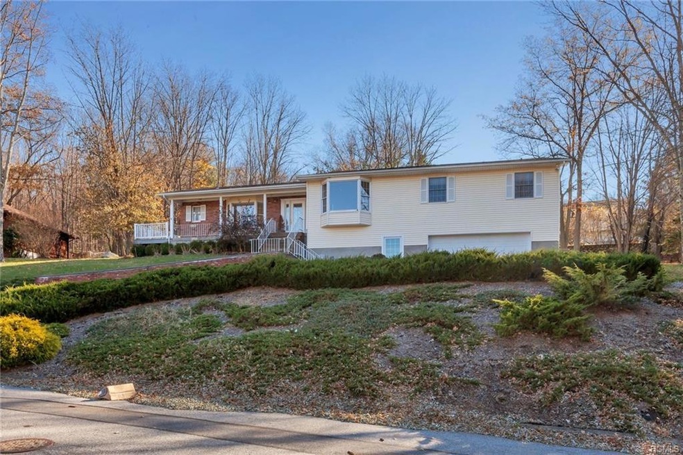 12 Roanoke Dr, Monroe, NY 10950 - photo 1