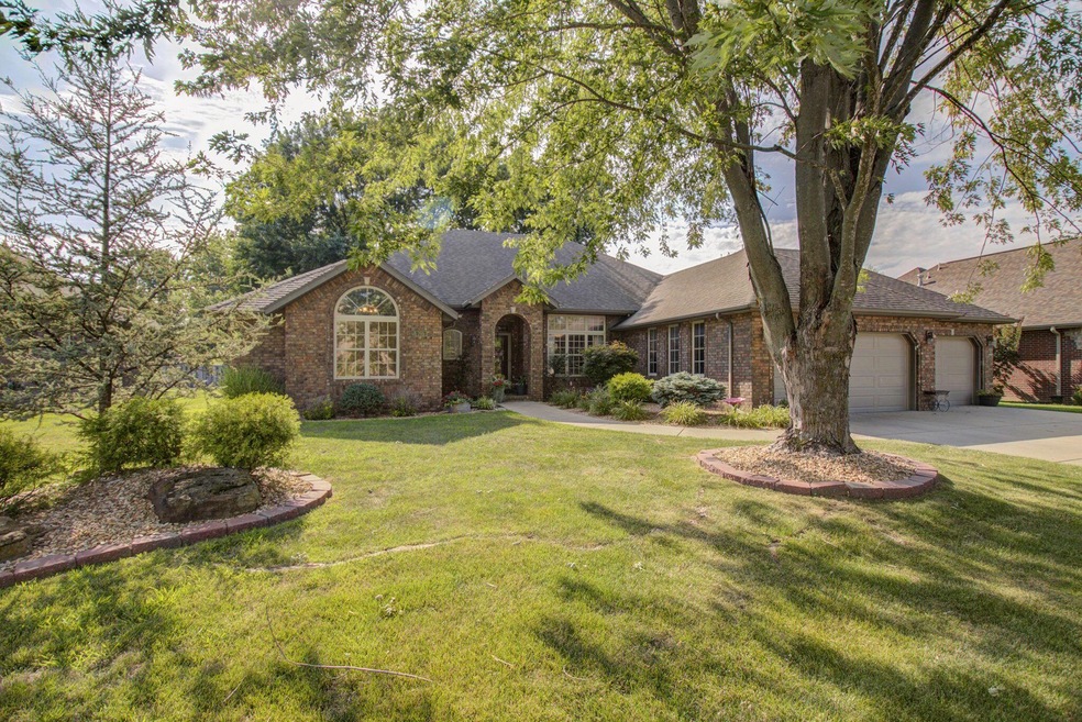 705 N Zion Way Nixa, MO 65714-3