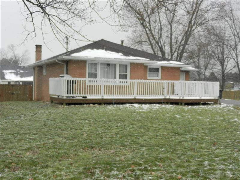 Brick ranch on level lot Saxonburg
