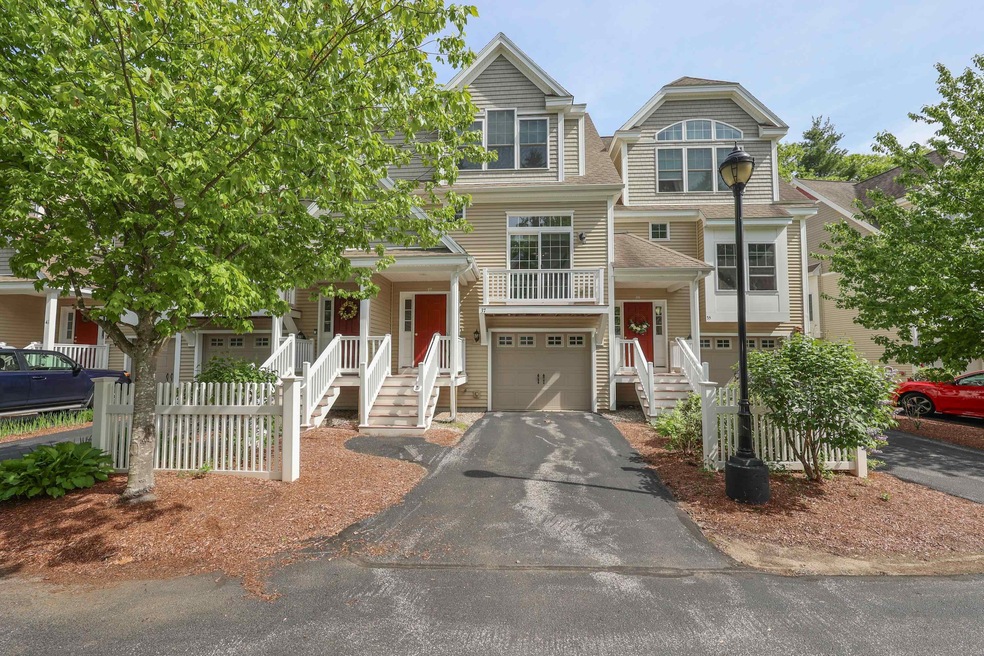 37 Hackett Hill Rd unit 34, Manchester, NH 03102 - photo 1