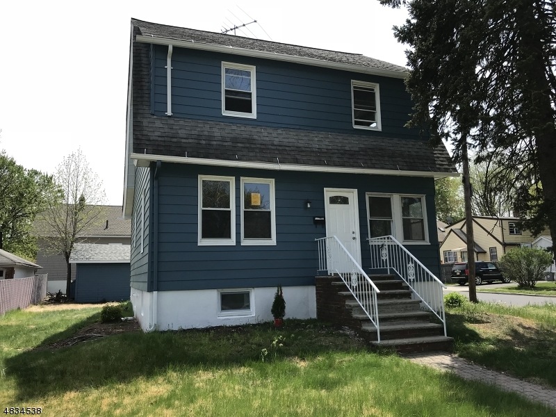 559 W 7th Ave, Roselle, NJ 07203 - photo 1