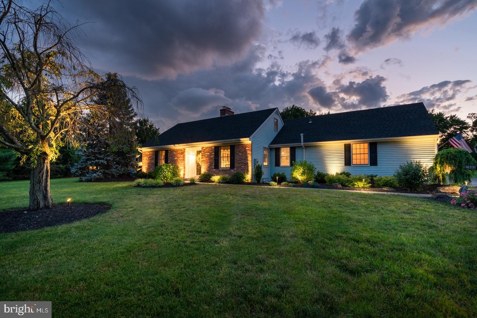 2805 Cowpath Rd, Hatfield, PA 19440 - photo 1