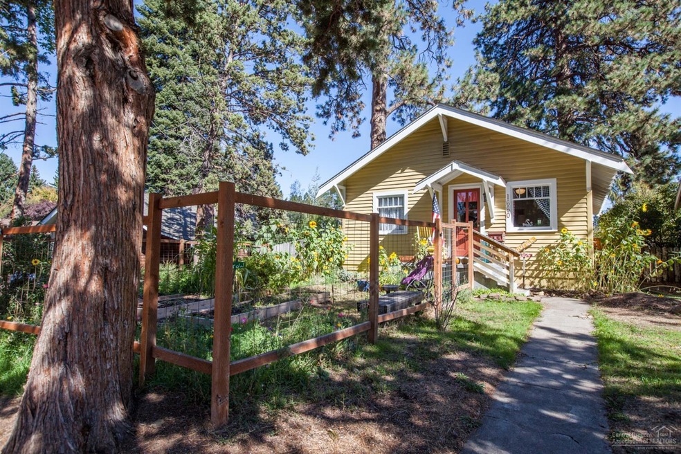 1660 NW Awbrey Rd, Bend, OR 97701 - photo 1