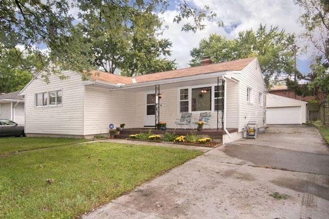 800 Brookside Dr, Columbus, OH 43209 - photo 1