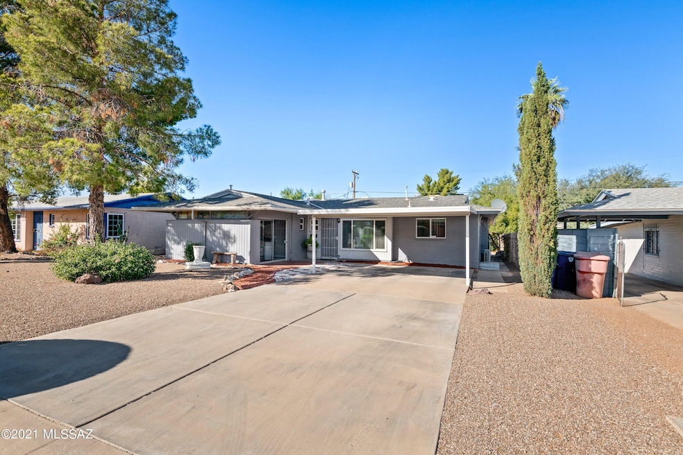 03-Front Exterior w_Carport