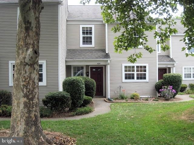404 Barrington Ct, Palmyra, PA 17078 - photo 1