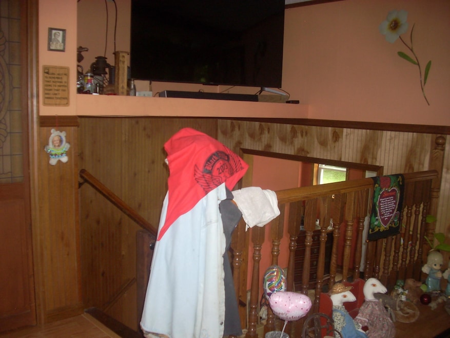 Under Contract $369,000