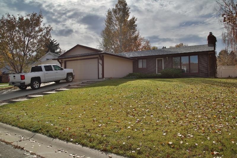 1808 Minuteman Court