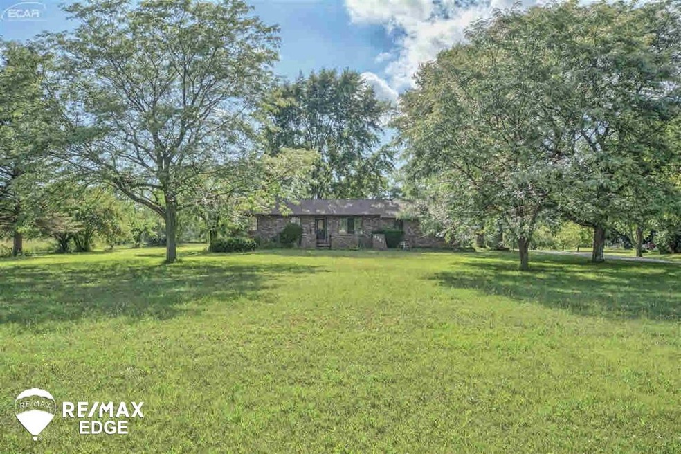 9231 N Webster Rd, Clio, MI 48420 - photo 1