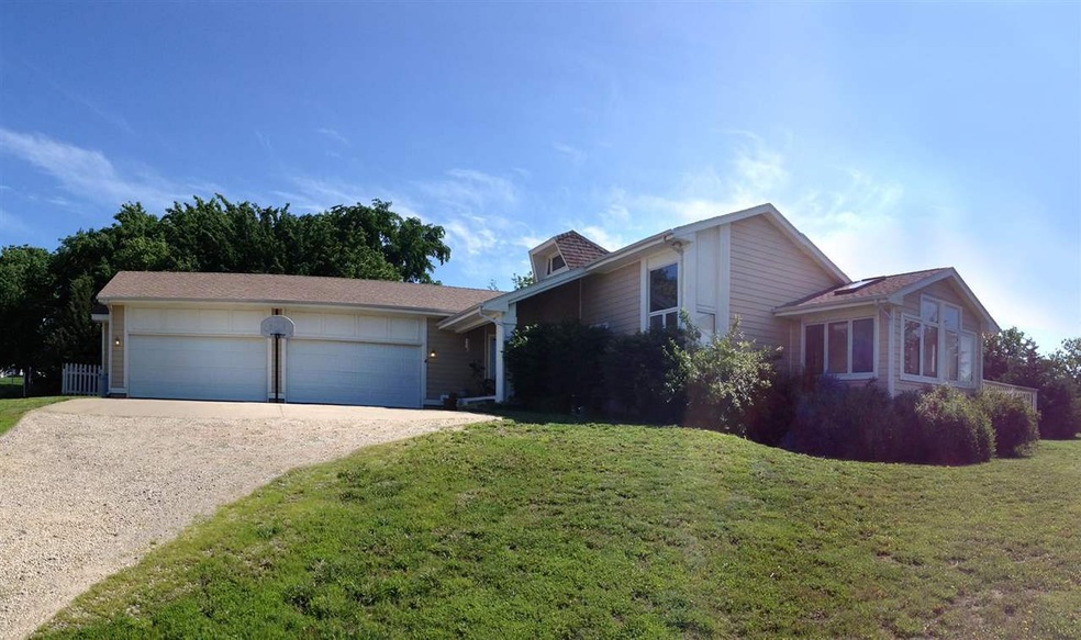 8310 SW 77th St, Auburn, KS 66402 - photo 1