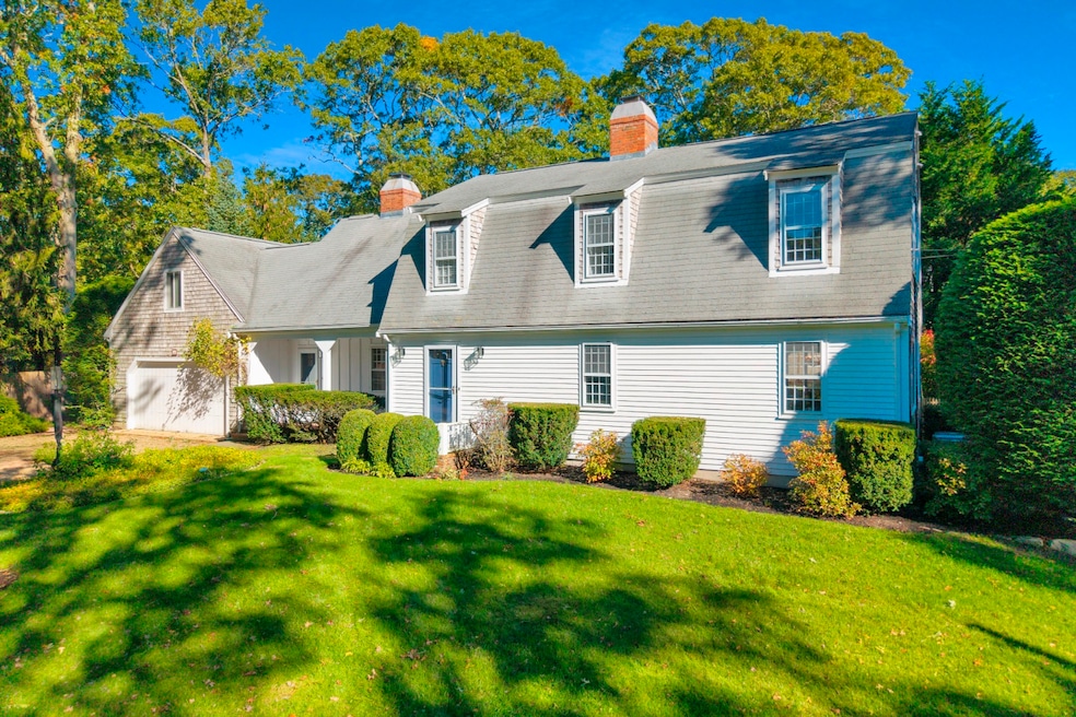 28 Pine Tree Ln, Vineyard Haven, MA 02568 - photo 1