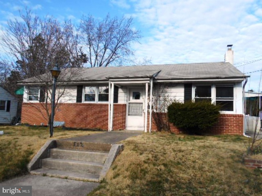 512 Anderson Ave, Folsom, PA 19033 - photo 1