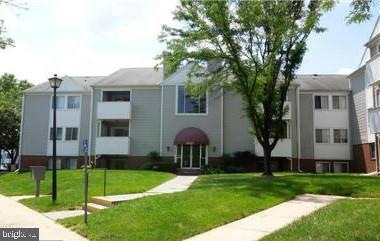 2137 Wainwright Ct unit BD, Frederick, MD 21702 - photo 1