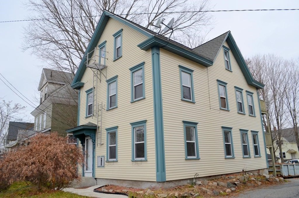 71 Tremont St unit 2, Taunton, MA 02780 - photo 1