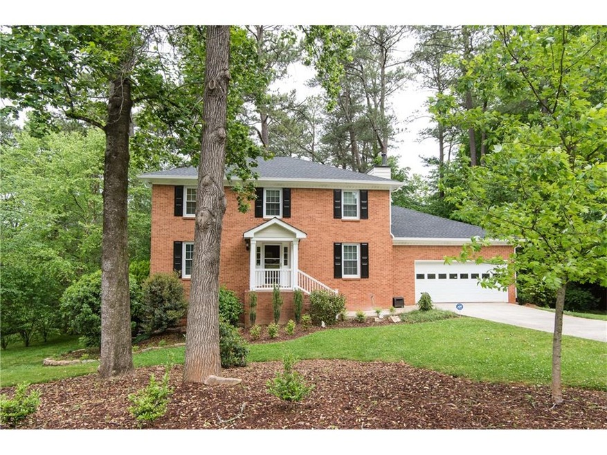 Gracious Traditional Home in Wembley Forest!