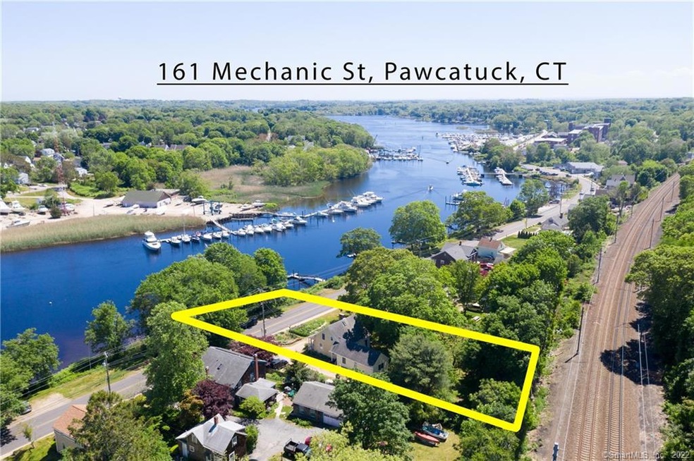 161 Mechanic St, Pawcatuck, CT 06379 - photo 1