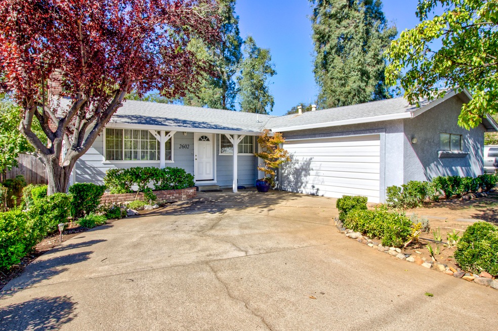 2602 Irwin Rd, Redding, CA 96002 - photo 1