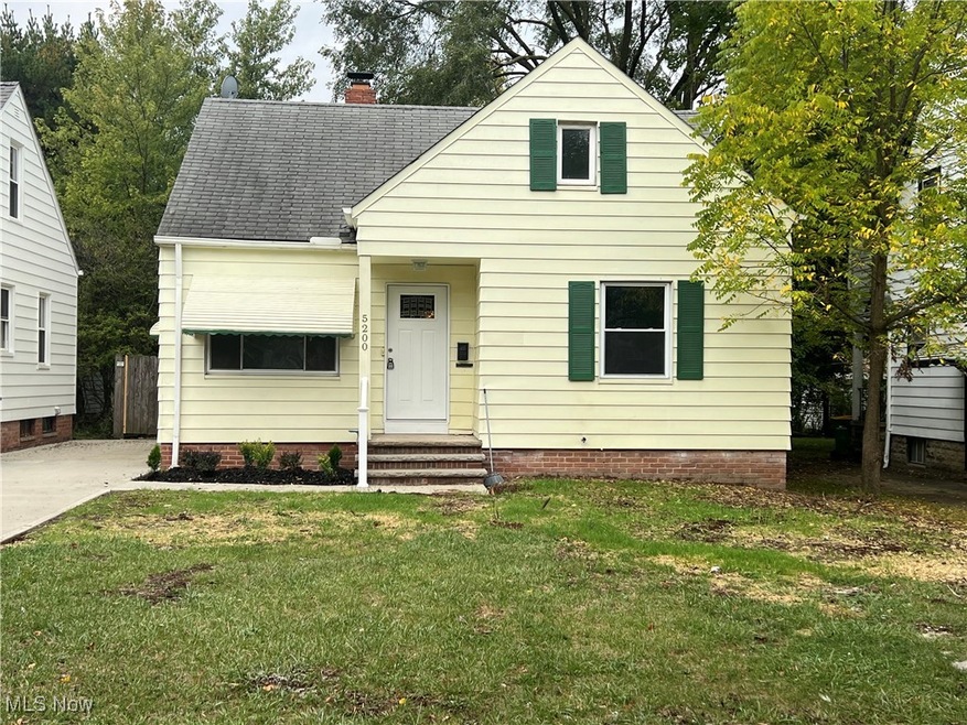 5200 Clement Ave, Maple Heights, OH 44137 - photo 1
