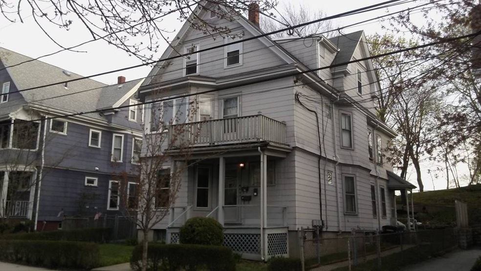 27 Hall Ave unit 2, Somerville, MA 02144 - photo 1