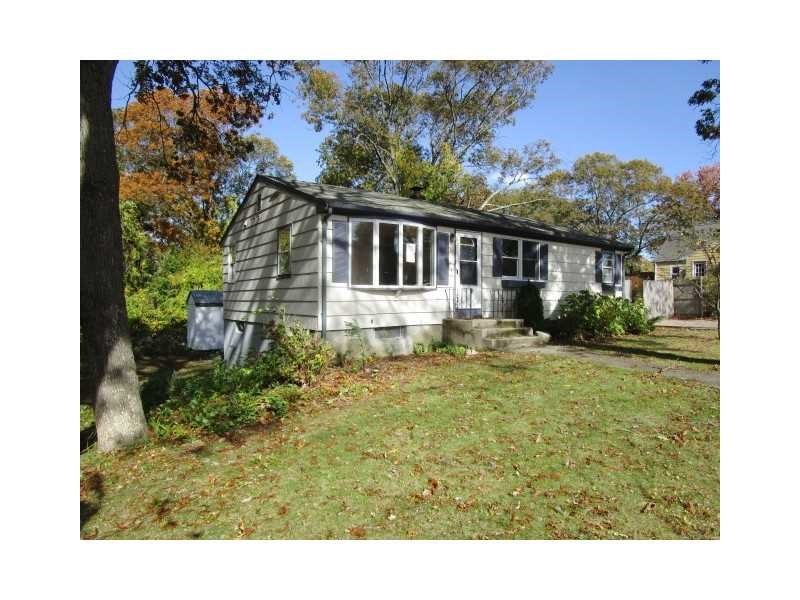 15 Case St, Warwick, RI 02886 - photo 1