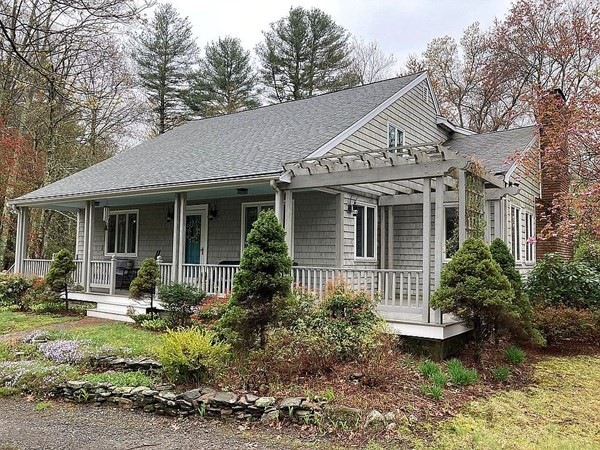 81 Willow St, Foxboro, MA 02035 - photo 1