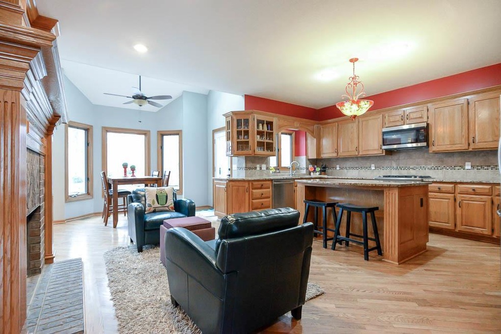 13601 W 54th Terrace, Shawnee, KS 66216 - photo 1