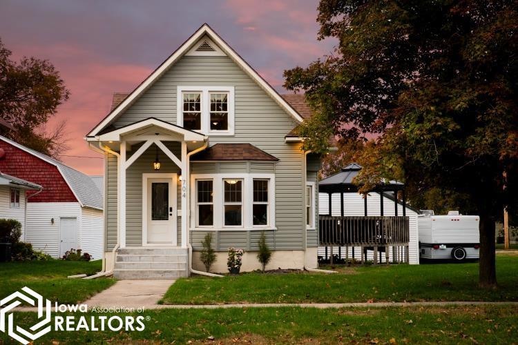 704 W Lincoln Way, Jefferson, IA 50129 - photo 1