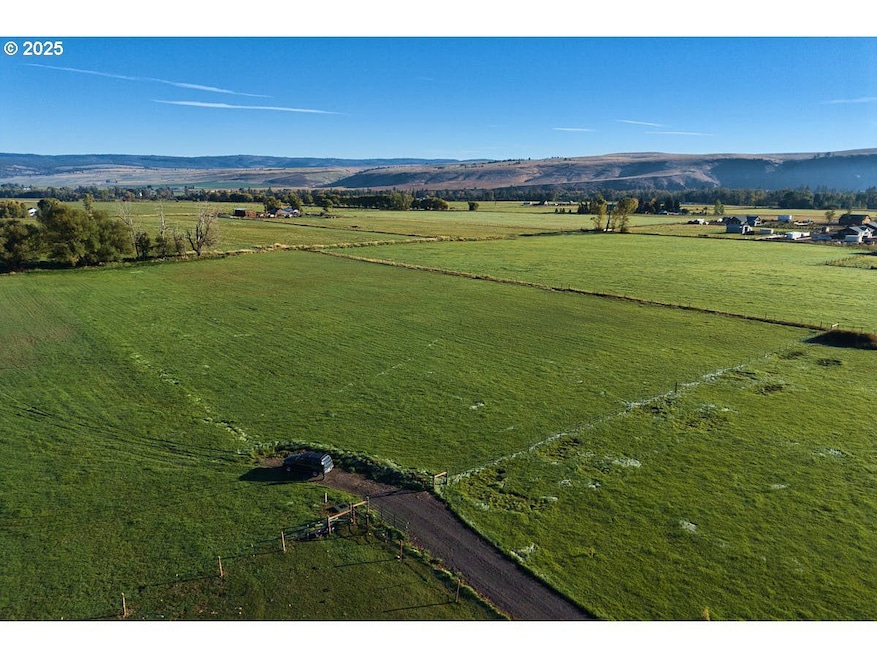 0 Upper Diamond Ln unit 25175967, Wallowa, OR 97885 - photo 1