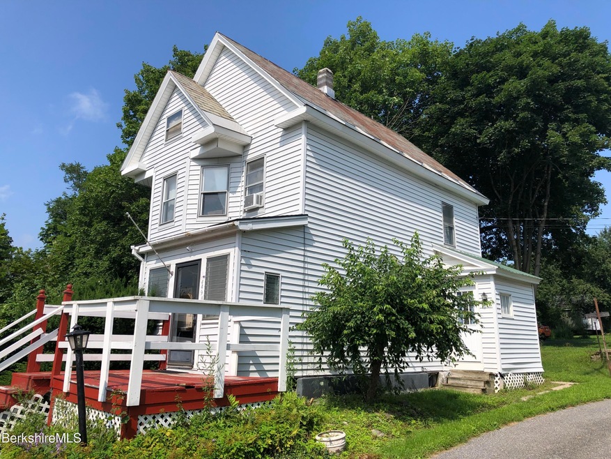 449 1/2 E Main St, North Adams, MA 01247 - photo 1