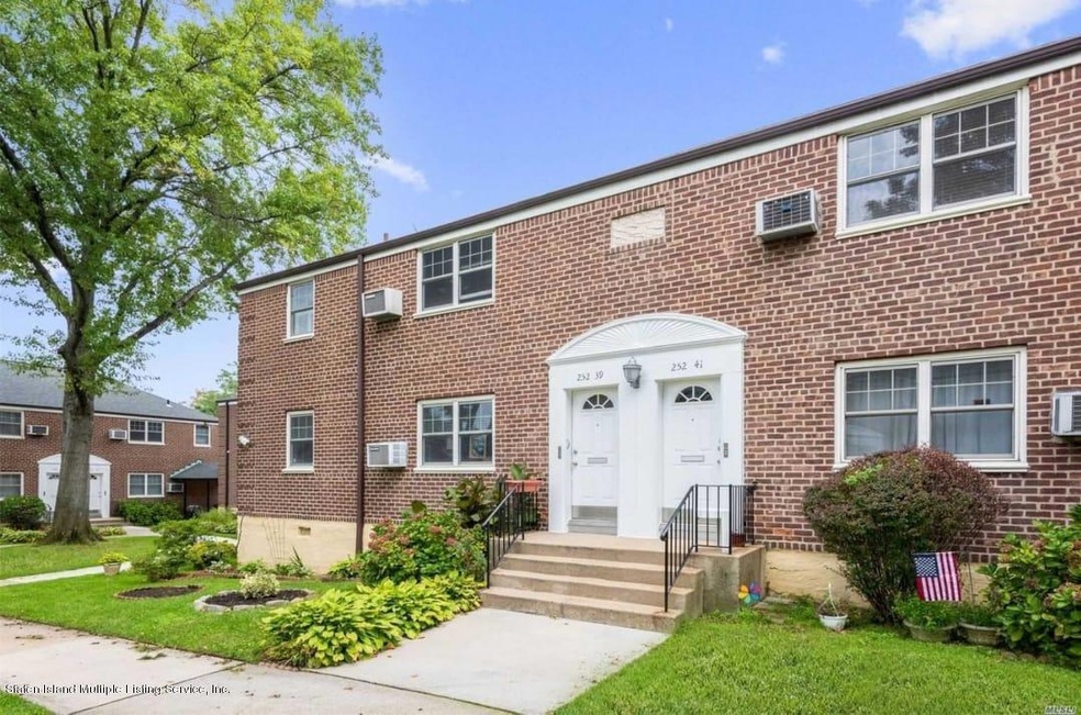 252-39 60th Ave, Little Neck, NY 11362 - photo 1