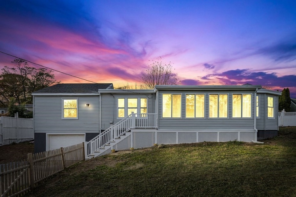 42 Williams St, Beverly, MA 01915 - photo 1