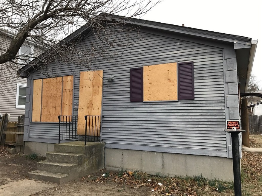 99 Northup St, Cranston, RI 02905 - photo 1