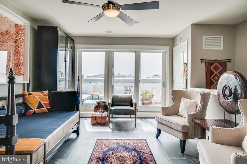 909 Montgomery St, Alexandria, VA 22314 - photo 1