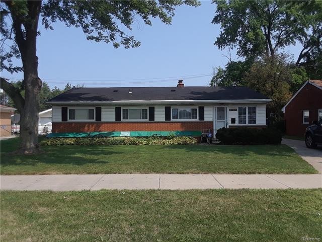 25656 W. Warren (1)