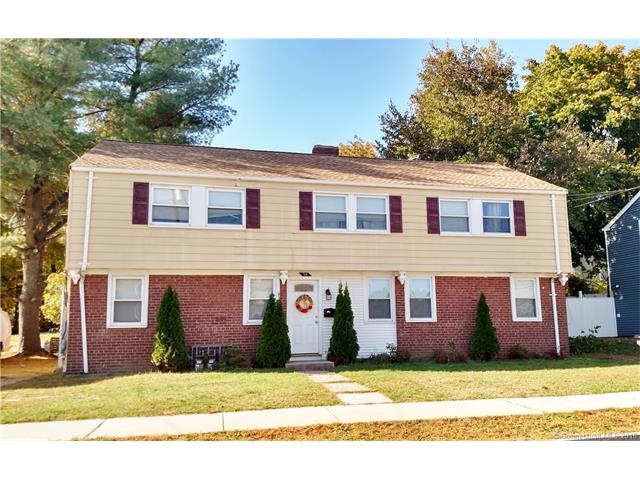 Great Neighborhood setting with EZ highway access!