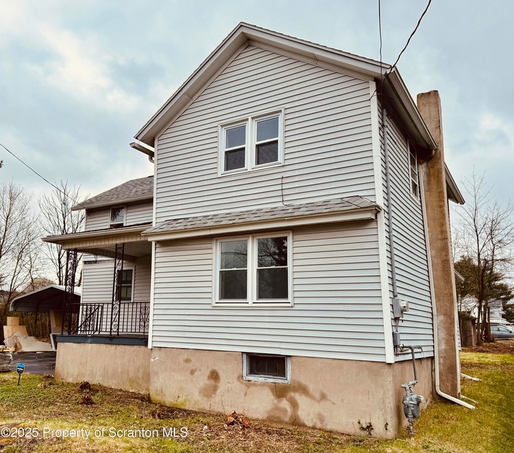 3269 Cedar Ave, Scranton, PA 18505 - photo 1