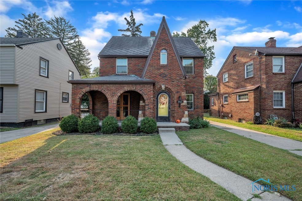 3743 Bowen Rd, Toledo, OH 43613 - photo 1