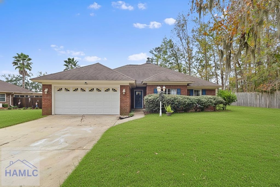 1101 Montclair Dr, Hinesville, GA 31313 - photo 1