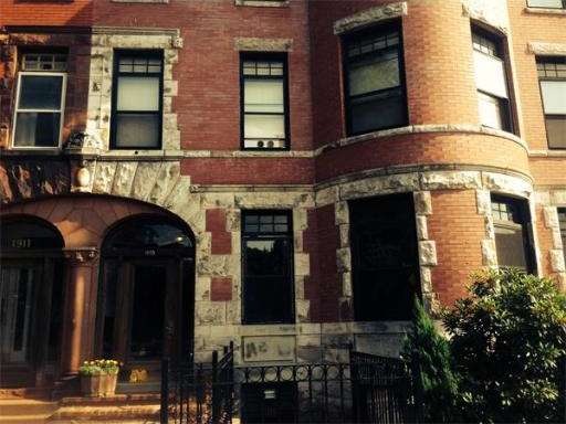 1915 Beacon St unit 2, Brookline, MA 02445 - photo 1