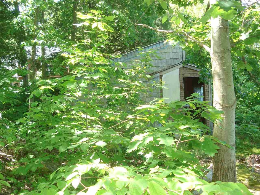 46 Cliff Dwellers, Castleton, VT 05735 - photo 1