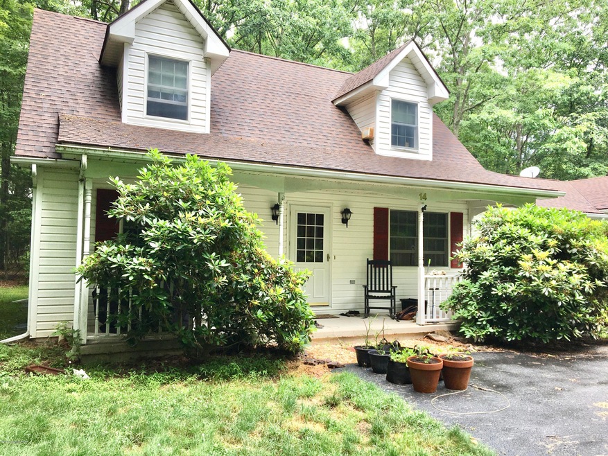 223 Blackthorn Dr, Saylorsburg, PA 18353 - photo 1