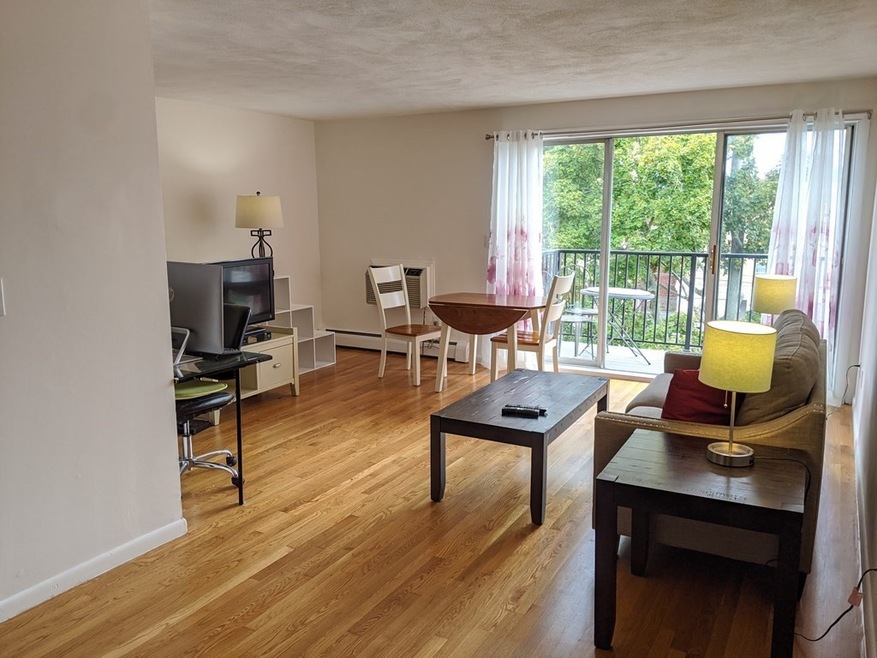 245 Lafayette St unit 3F, Salem, MA 01970 - photo 1