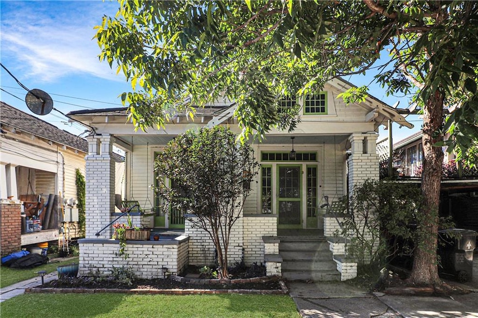 7220 22 Sycamore St, New Orleans, LA 70118 - photo 1