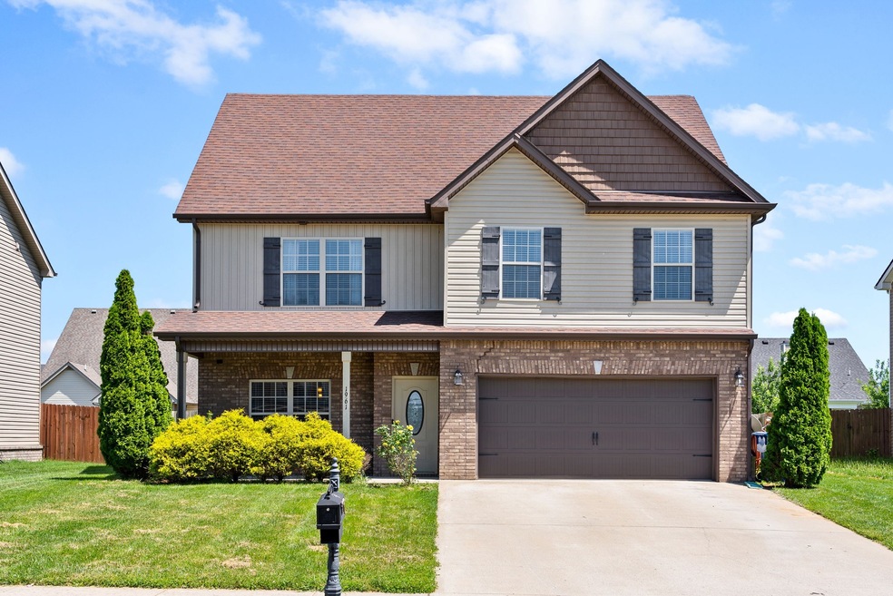 Sold $393,000 • Co-Listing Agent