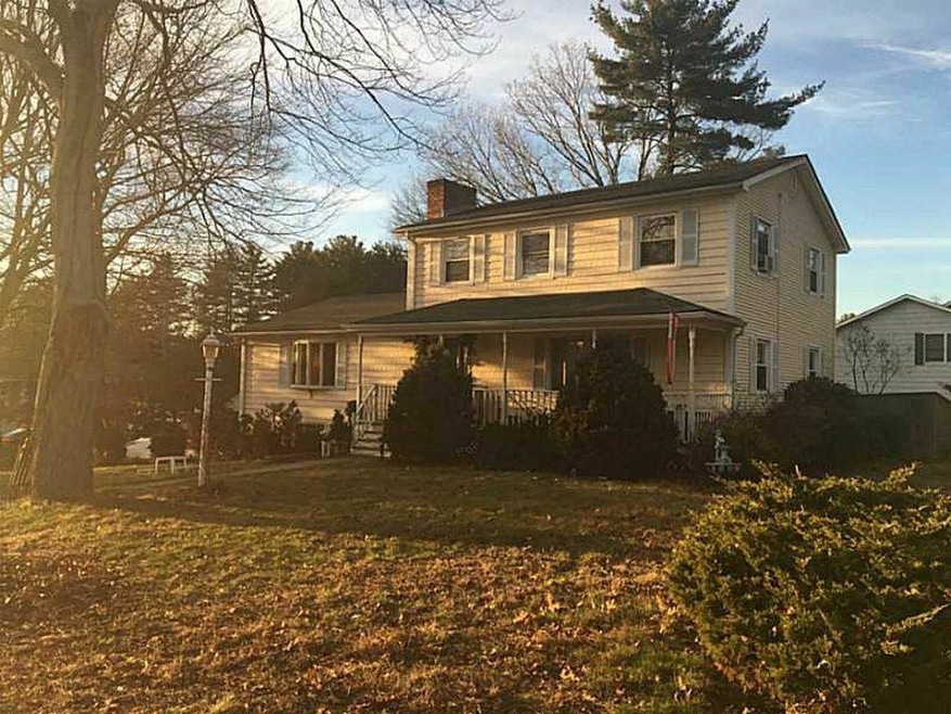 2 Apple Valley Pkwy, Greenville, RI 02828 - photo 1