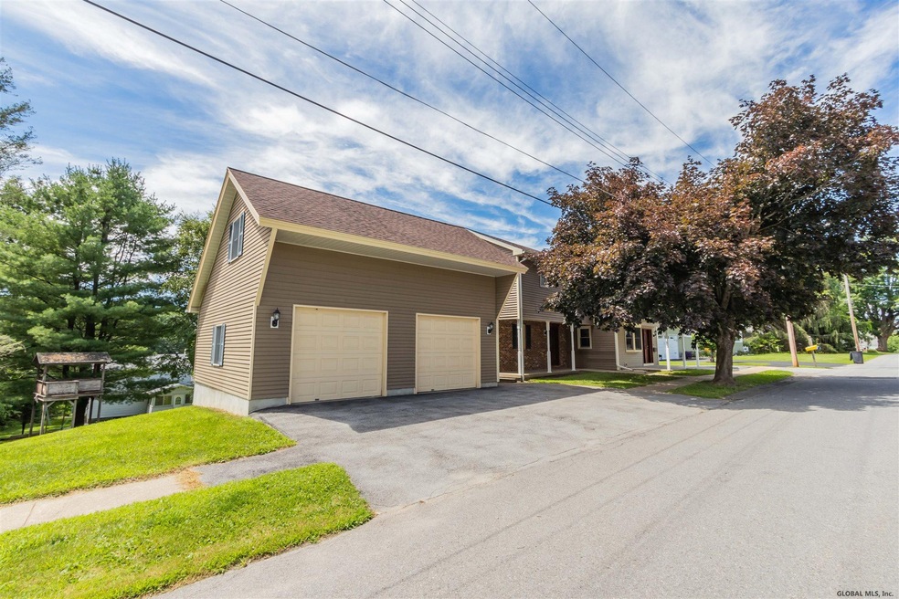 19 Worden St, Johnstown, NY 12095 - photo 1