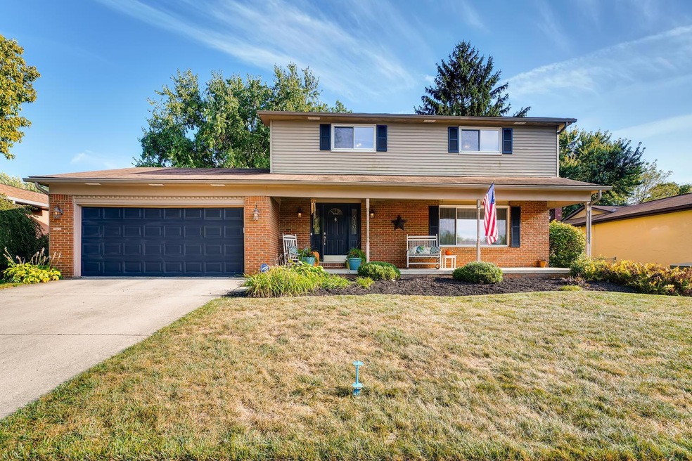 611 Codrington Circle-Front