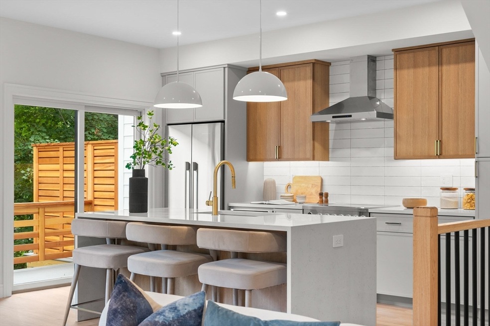 129 Appleton St unit 1, Arlington, MA 02476 - photo 1